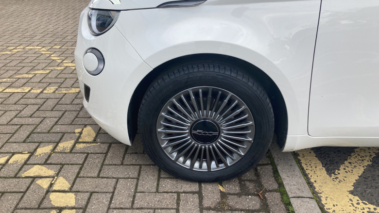 Fiat 500 87kW Icon 42kWh 3dr Auto Electric Hatchback